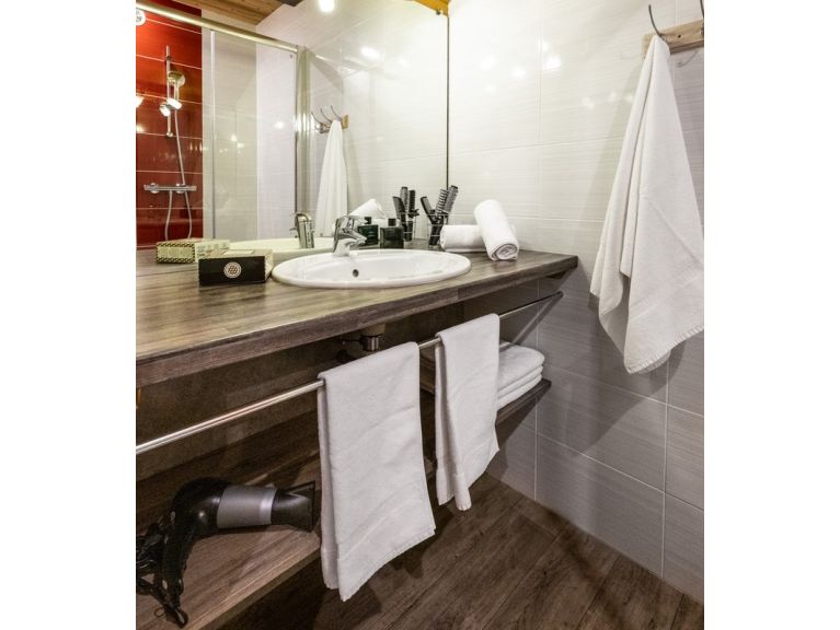 Chalet Lacuzon Snow Pearl