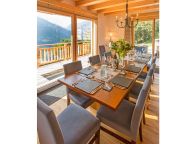 Chalet Des Etoiles Les Masses met buiten-whirlpool-7