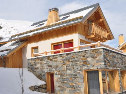 Chalet le Mas des Neiges met whirlpool en hammam-1