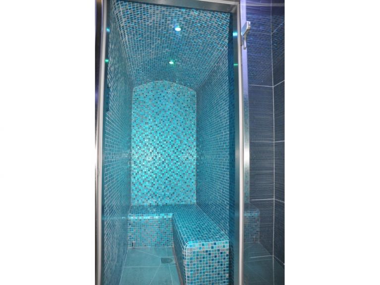 Chalet le Mas des Neiges met whirlpool en hammam