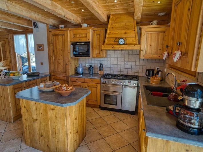 Chalet Les 2 Vallees met buiten-whirlpool en sauna