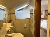 Pension Haus Riedlsperger Z15 - 2-persoonskamer zonder balkon, incl. ontbijt-7