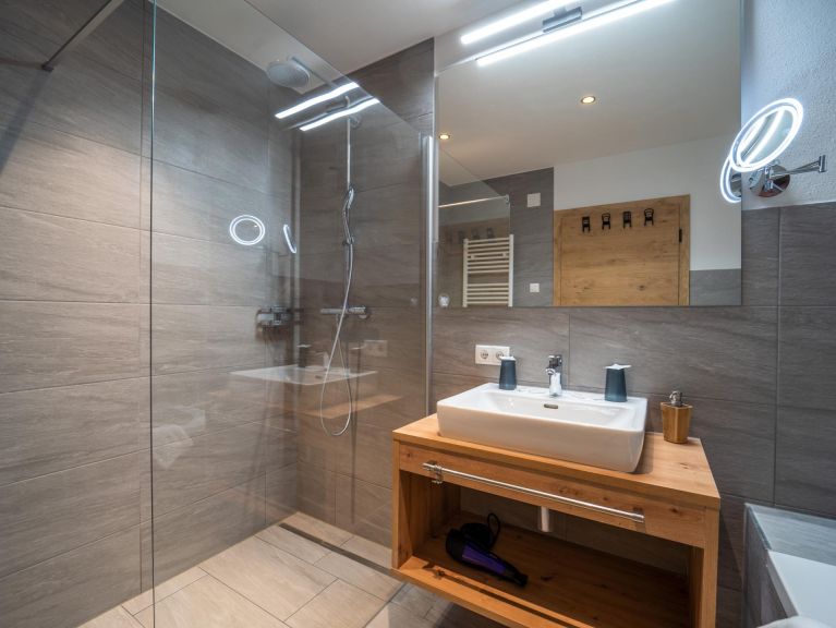 Chalet-appartement Pettneu Top 2