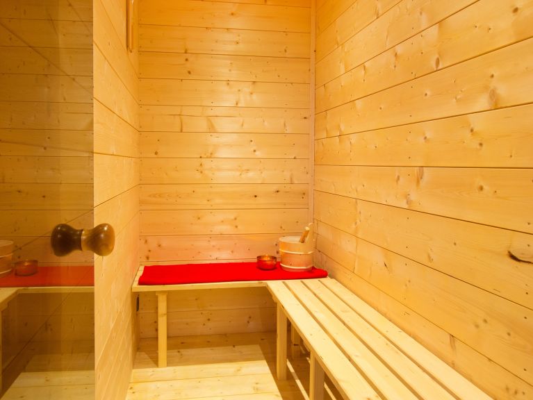 Chalet Paradise Star met sauna en buiten-whirlpool