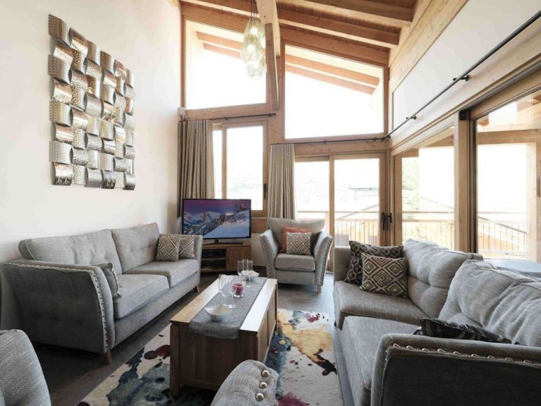 Chalet Caseblanche Tawny met open haard en sauna