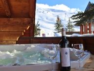 Chalet In de Wolken inclusief catering met sauna en whirlpool-3
