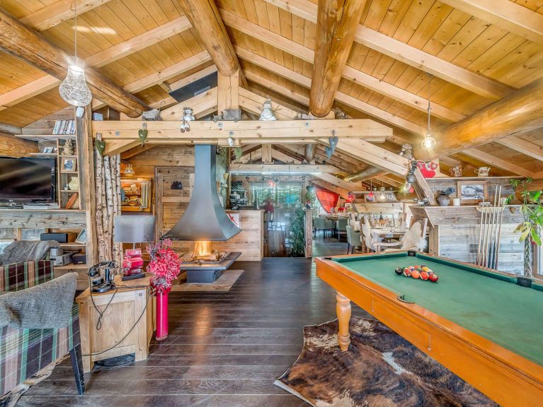 Chalet Iseran met buiten-whirlpool, sauna en hammam