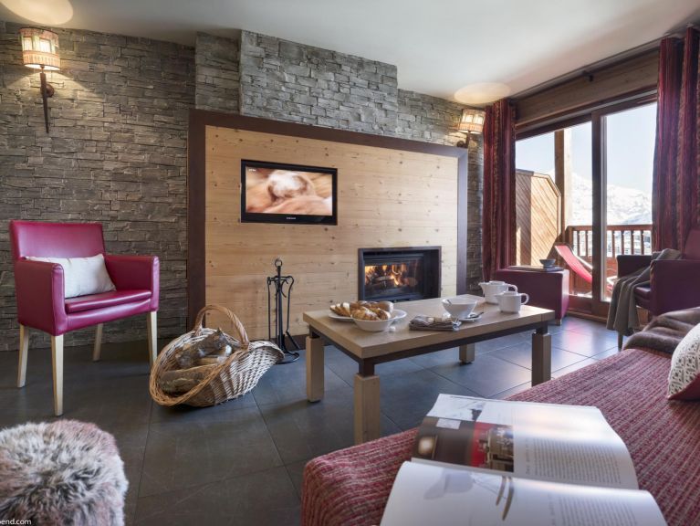 Chalet-appartement Résidence Village Montana met open haard en sauna