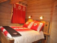 Chalet le Mas des Neiges met whirlpool en hammam-17