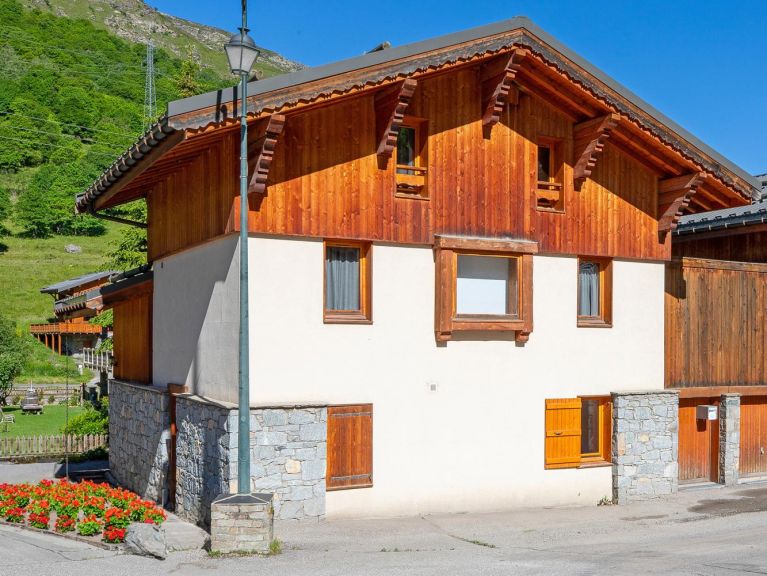 Chalet Doron Bettaix Rose