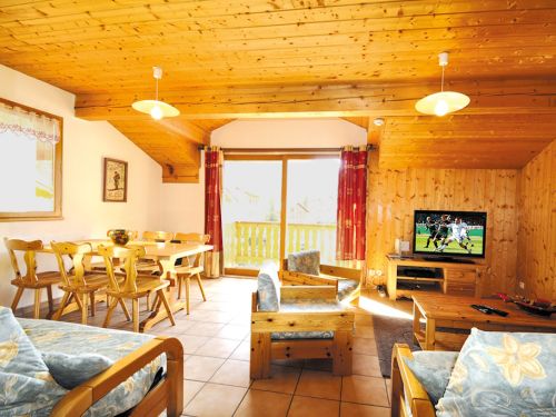 Chalet Les Flocons - 19 personen