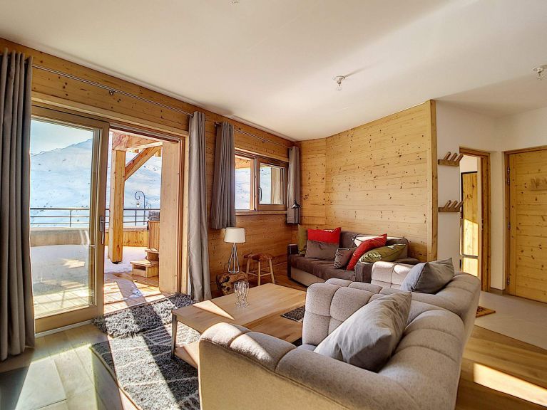 Chalet-appartement Chalet 2000 met buiten whirlpool