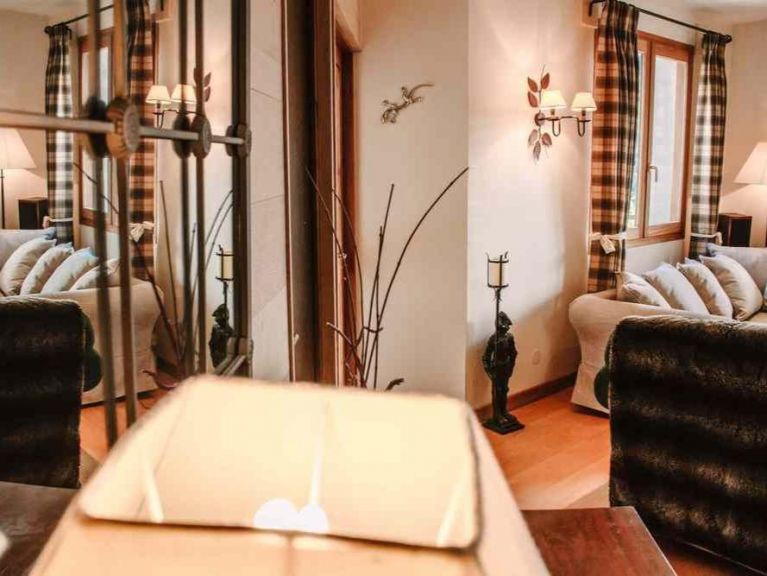 Chalet Saskia met sauna en buiten-whirlpool