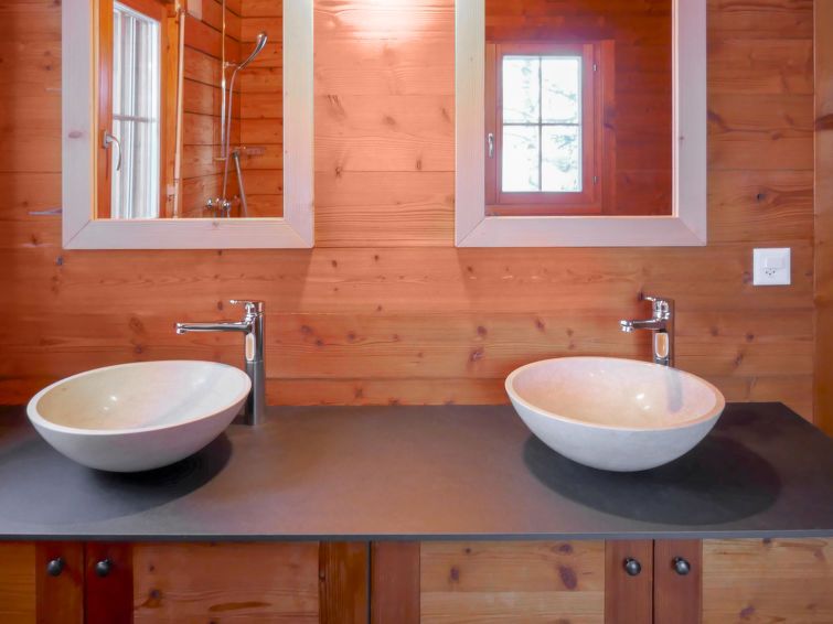 Chalet Mimique