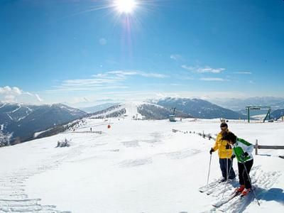 Skidorp Skidorp met kuuroord, après-ski mogelijkheden en strakke pistes-1