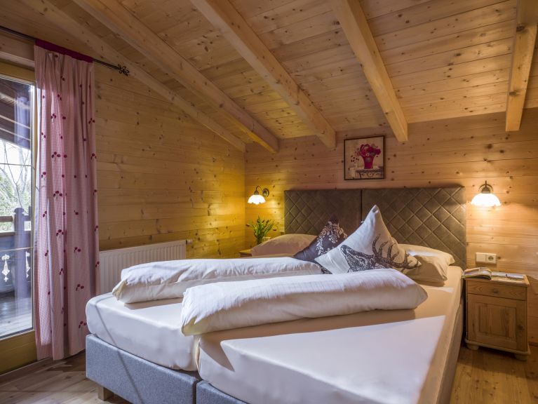 Chalet Almdorf Fügen