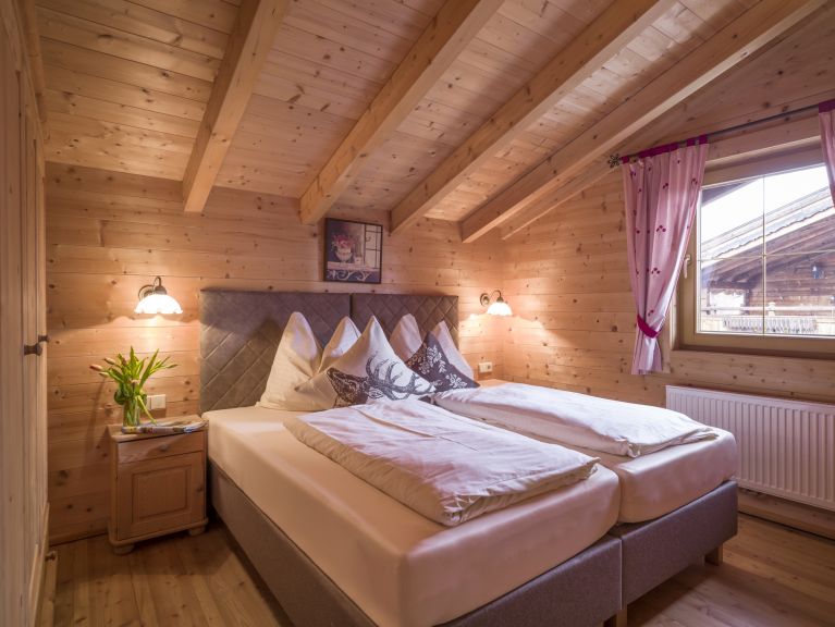 Chalet Almdorf Fügen