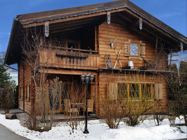 Chalet Almdorf Fügen
