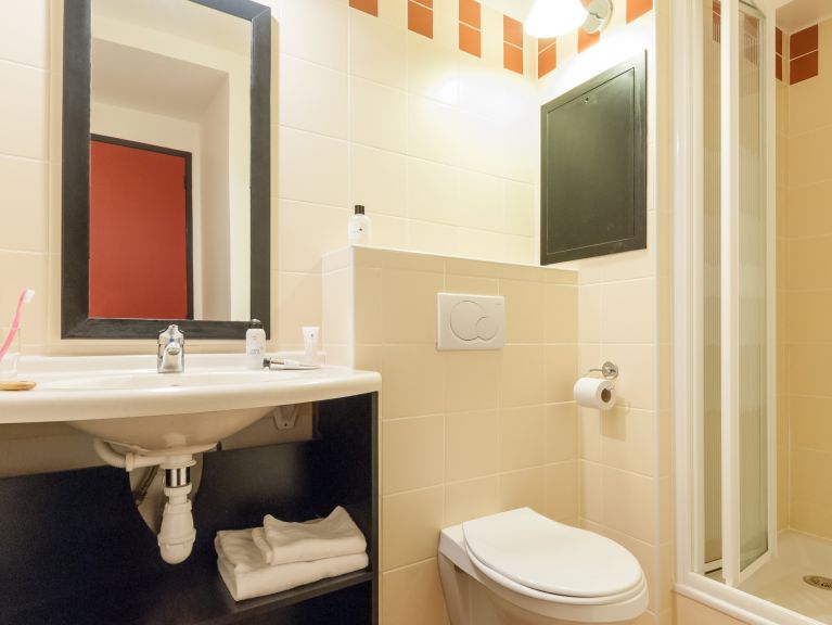 Appartement Le Tikal met cabine