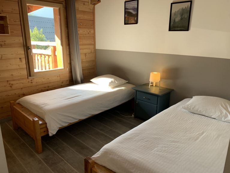 Chalet-appartement de Sarenne met buiten-whirlpool