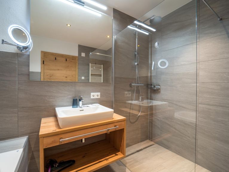 Chalet-appartement Pettneu Top 1