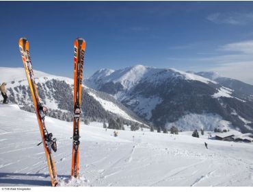 Skidorp Sneeuwzeker en gezellig wintersportdorp in het Zillertal-6