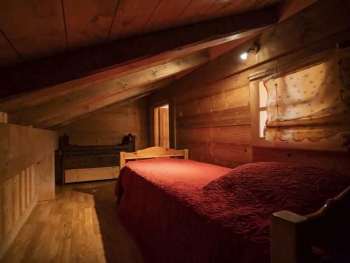 Chalet Le Noisetier met buiten-whirlpool
