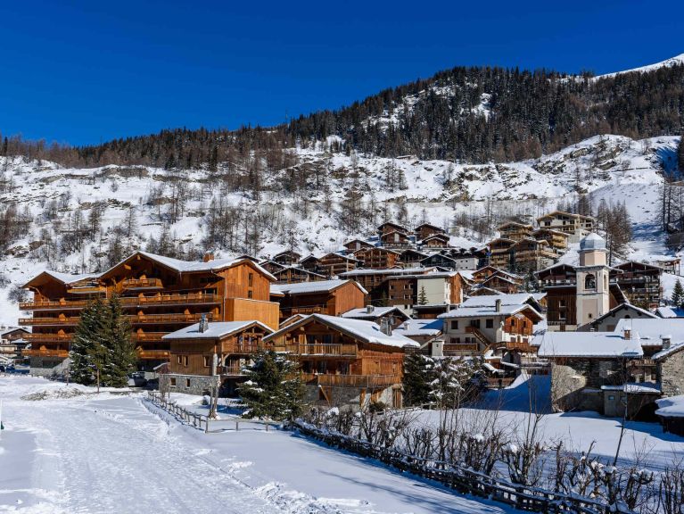 Chalet-appartement Eagle Lodge met whirlpool