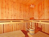 Chalet de Claude met sauna en outdoor hot tub-19