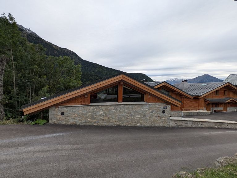Chalet Sika