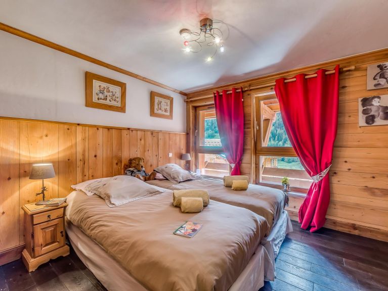Chalet Iseran met buiten-whirlpool, sauna en hammam
