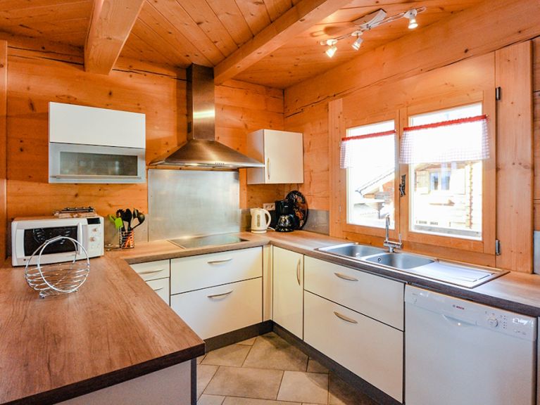 Chalet Tho' Max