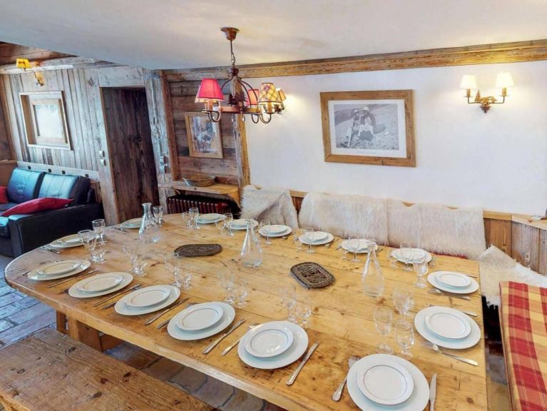 Chalet Necou met sauna
