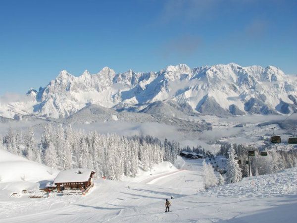 Skidorp Klein dorpje met enkele faciliteiten vlakbij Schladming-1