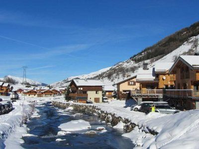 Chalet Lacuzon Snow Star
