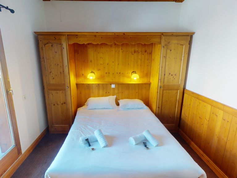 Chalet-appartement Les Arolles