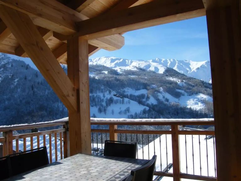 Chalet Caseblanche Serendipity met houtkachel en sauna