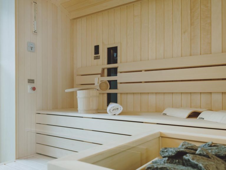Appartement Glemm by Avenida Penthouse met bergzicht, privé-sauna en whirlpool