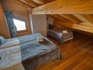 Chalet Les 2 Vallees met buiten-whirlpool en sauna-15