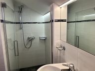 Pension Haus Riedlsperger Z15 - 2-persoonskamer zonder balkon, incl. ontbijt-3