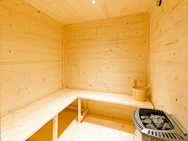Chalet Balcon du Paradis met buiten-whirlpool en sauna