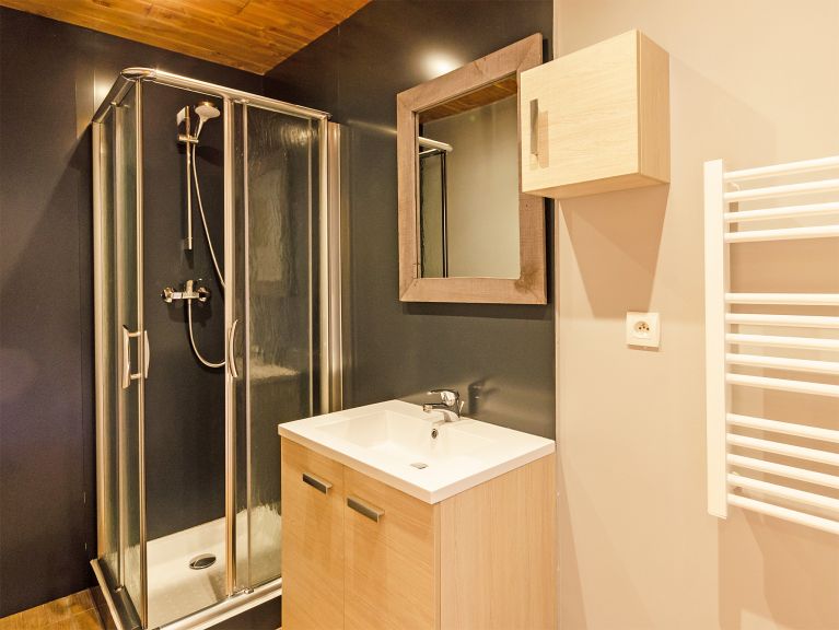 Chalet Balcon du Paradis met buiten-whirlpool en sauna