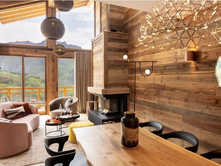 Chalet Caseblanche McFoggin met open haard en sauna