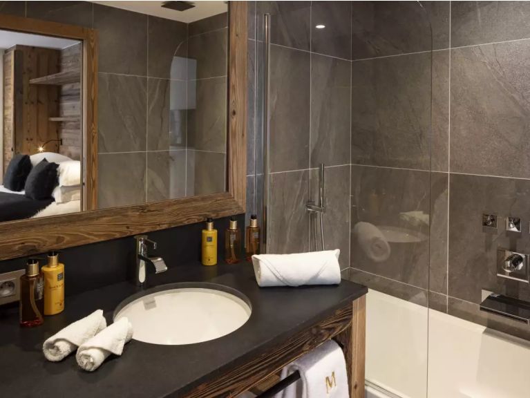 Chalet Caseblanche McFoggin met open haard en sauna