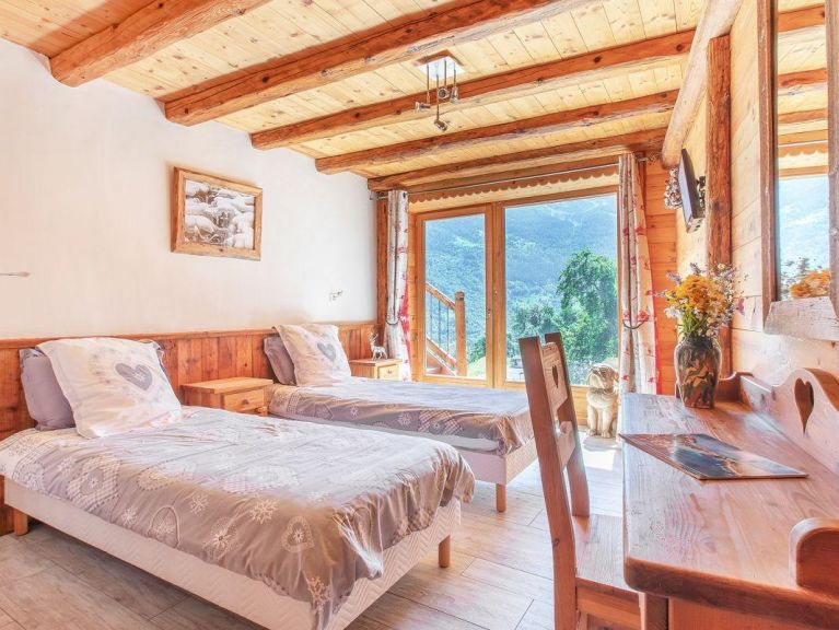 Chalet de Ferme Farmhouse