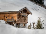 Chalet du Cocoon Mont-Blanc met buiten-whirlpool-23