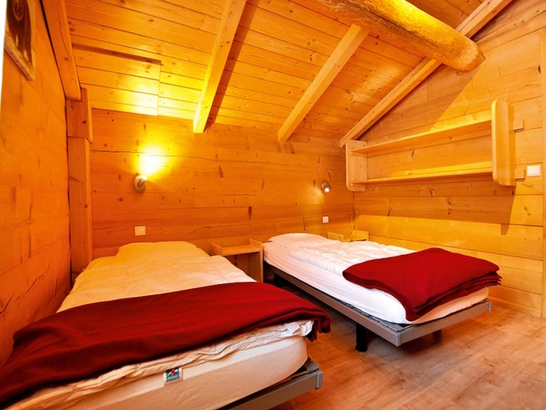 Chalet Tho' Max