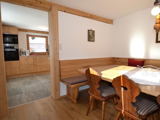 Chalet-appartement Ferienhaus Rieder Am Bach