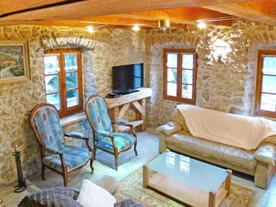 Chalet Petit Châtel-2