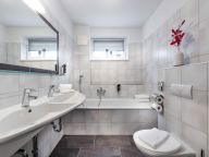 Chalet-appartement AlpenParks Bad Hofgastein Luxury-7